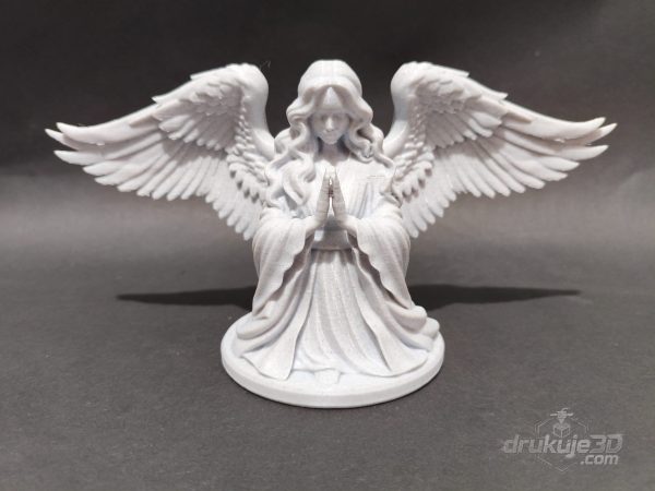 Figurka anioła na grób z druku 3D w kolorze marmuru, klęcząca postać z szeroko rozpostartymi skrzydłami o rozpiętości 22 cm Figurka anioła na grób z druku 3D w kolorze marmuru, klęcząca postać z szeroko rozpostartymi skrzydłami o rozpiętości 22 cm