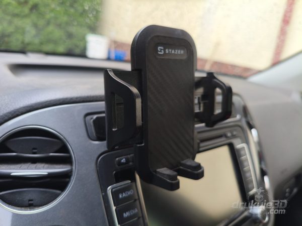 Mocowanie telefonu do kokpitu z druku 3D – wsuwana baza z kulką 17 mm do szczeliny na karty w desce rozdzielczej